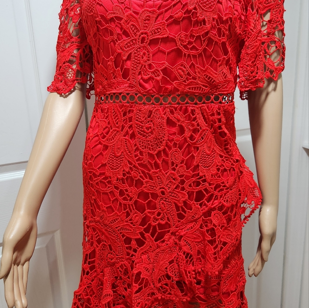 Dress - Picture 8 of 13